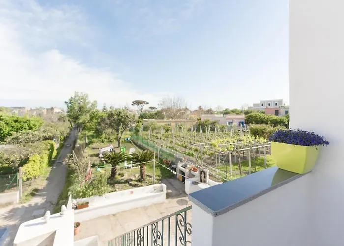 Green Island Apartment